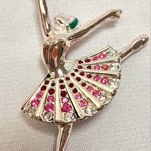 Monet Ballerina Silver with Pink and White Crystal Brooch - Picture 9 of 12
